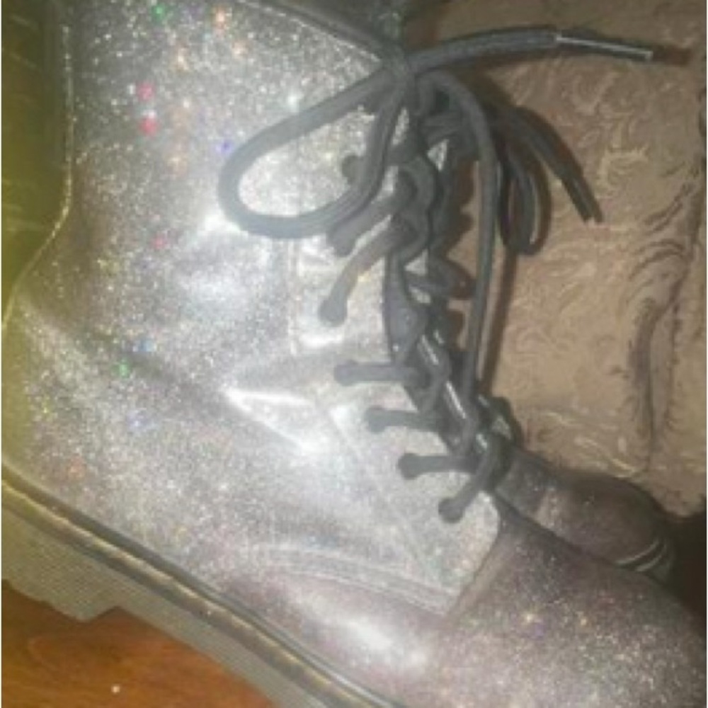 Dr. Martens Kids Glitter Boots - Silver and Black